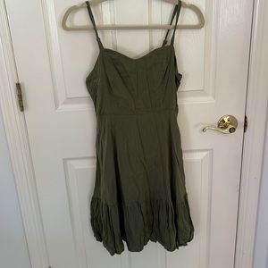 OLD NAVY DRESS (needs ironing)